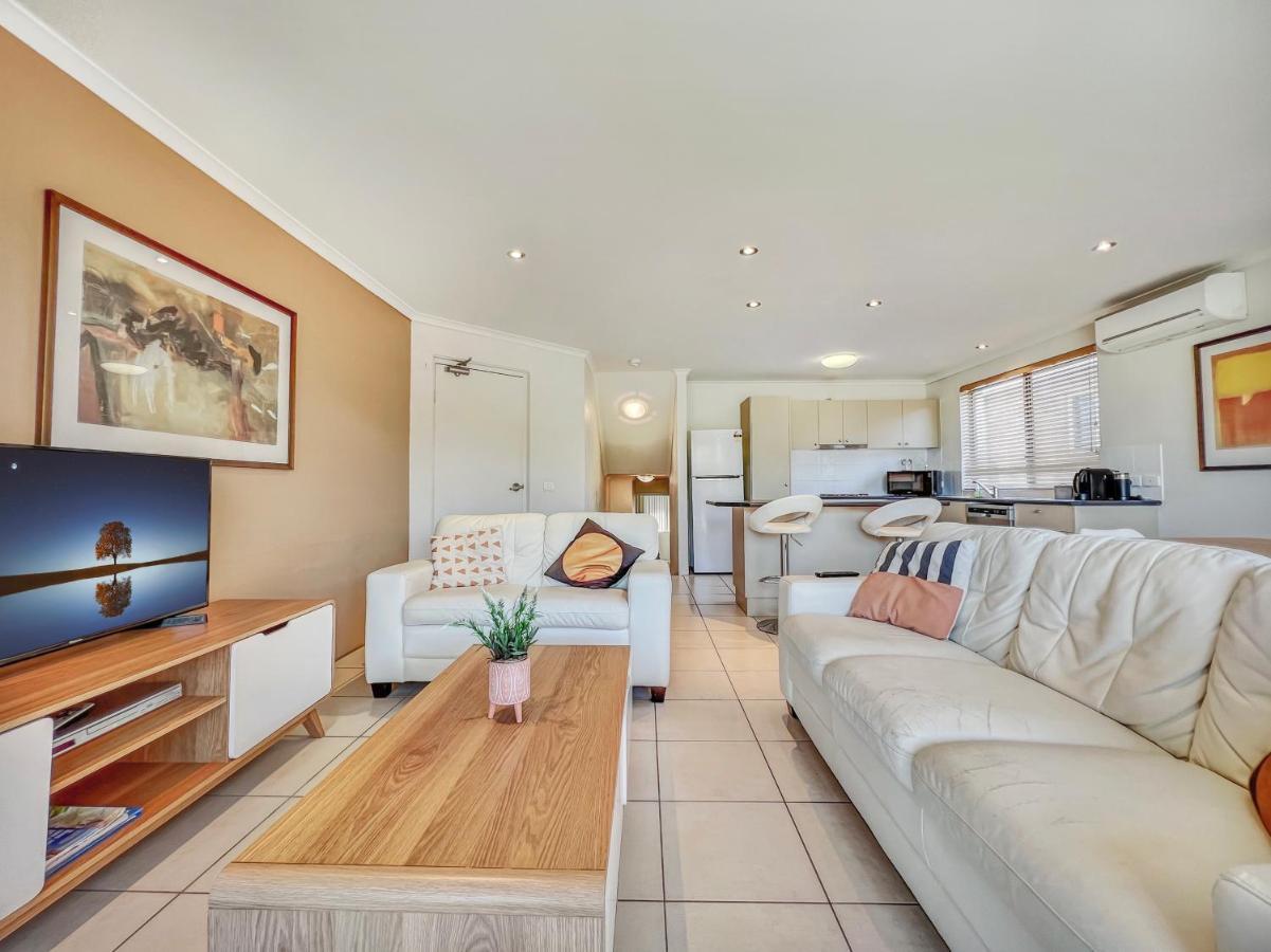 Seachange Apartments Меримбула Екстериор снимка